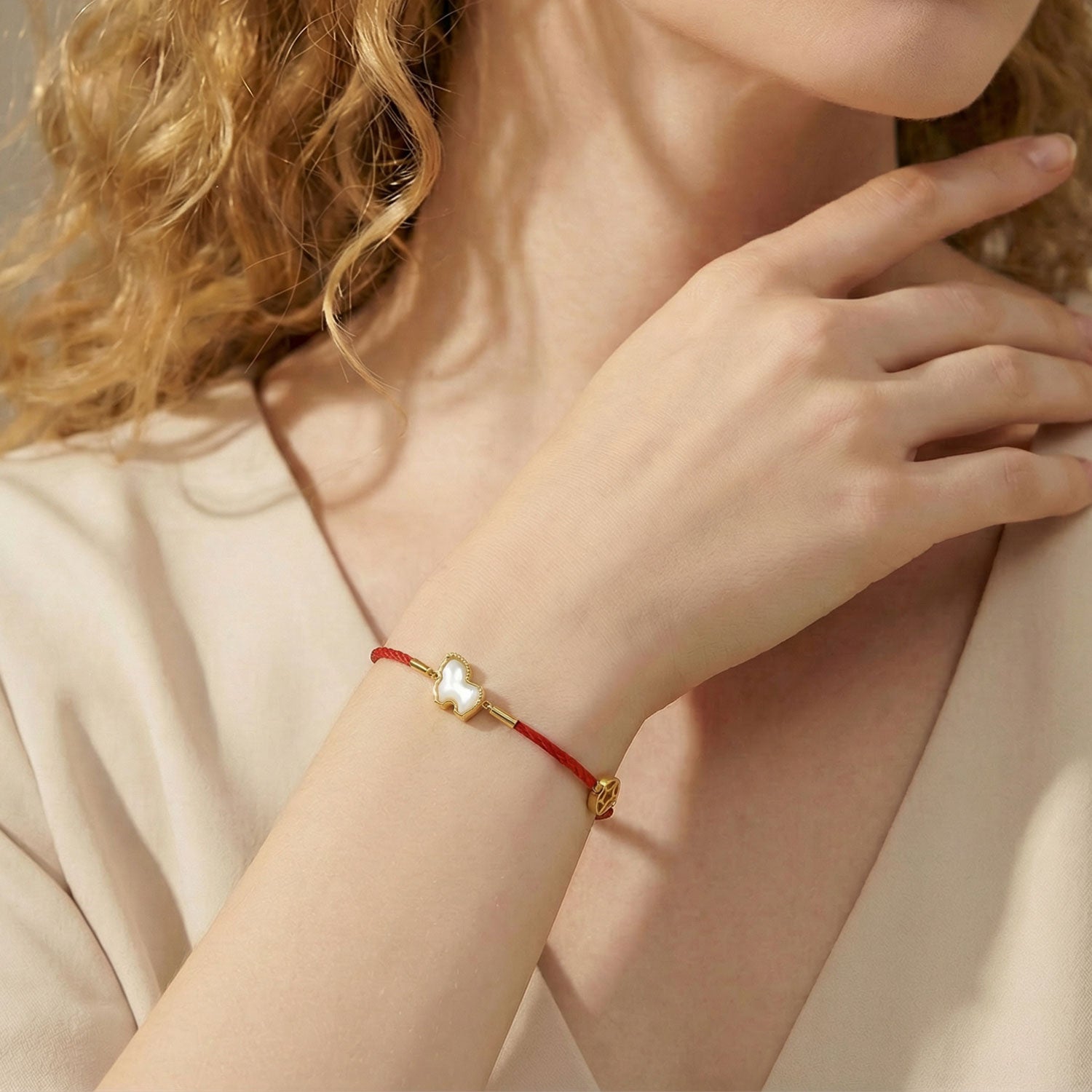 Red String Horse Bracelet