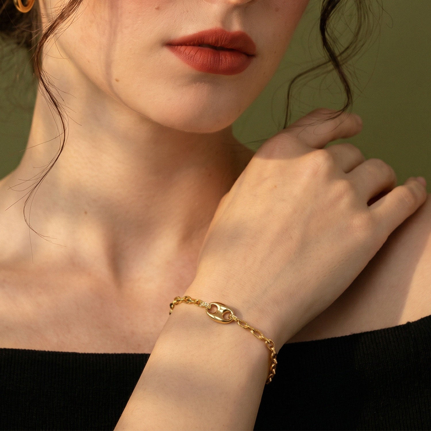 Gold Plated Signature Chain Bracelet