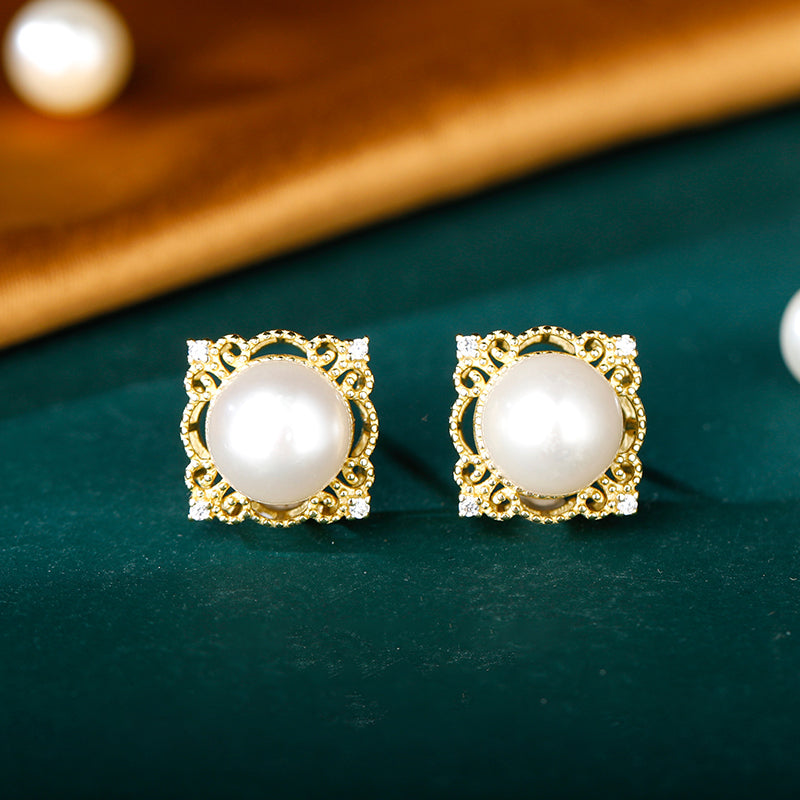 Champs Elysées Pearl Earrings