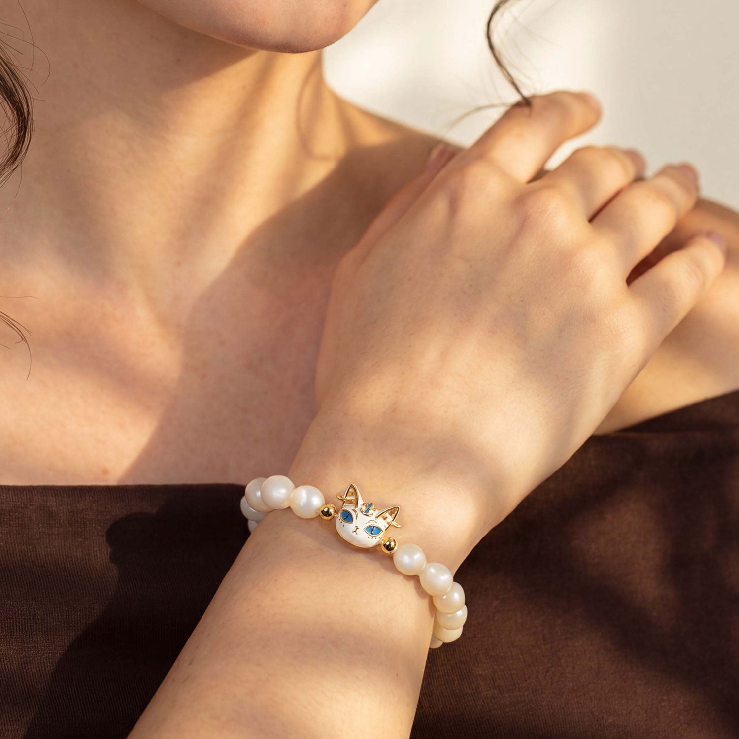 Mother of Pearl Bastet Bracelet