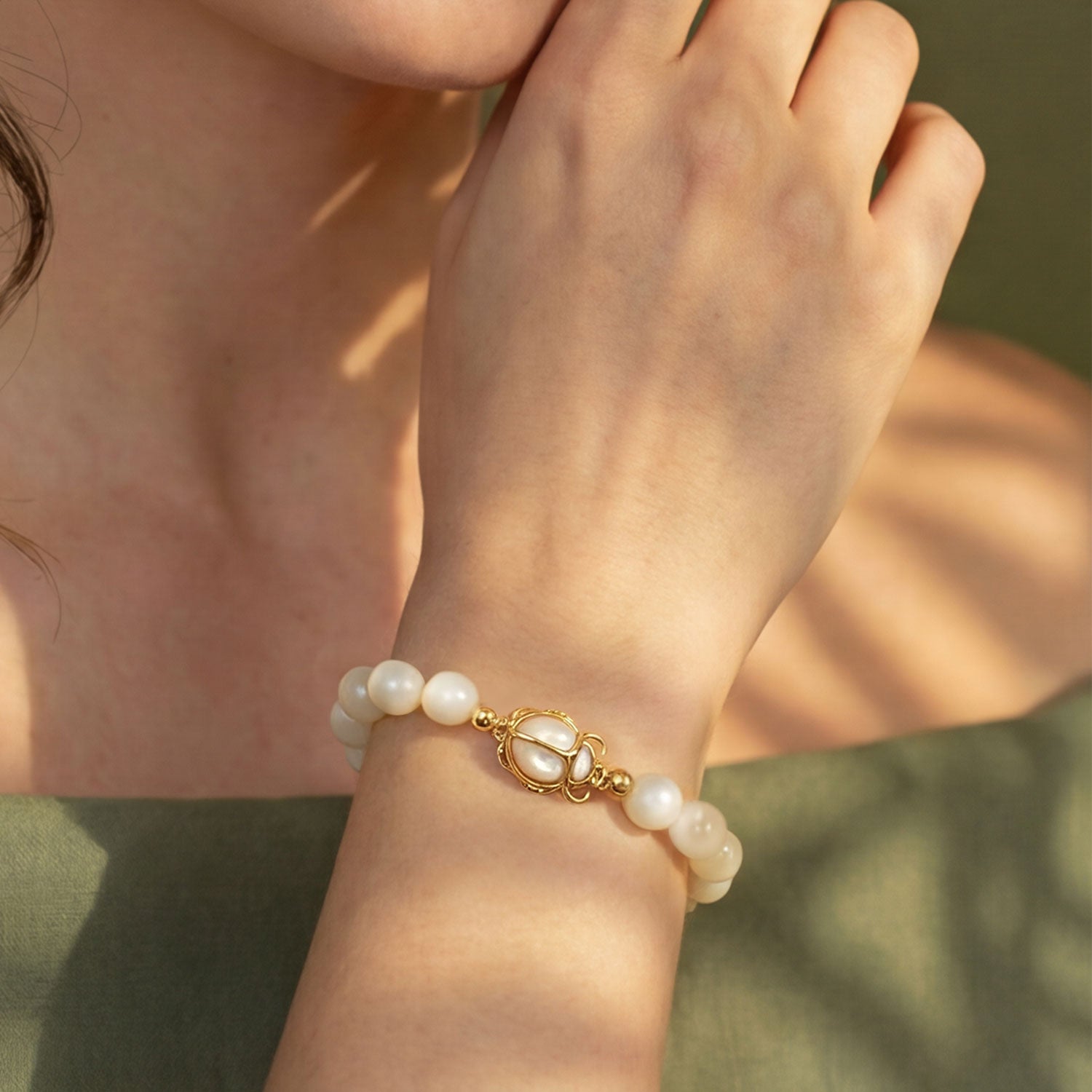 Mother of Pearl Scarab Bracelet