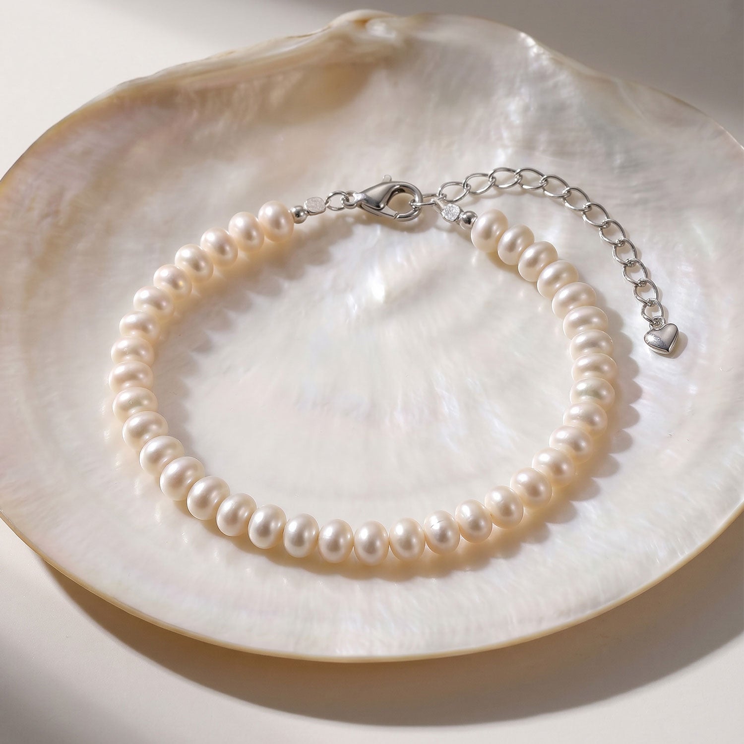Moonlit Pearl Bracelet